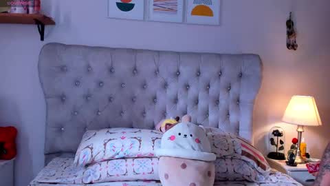 Tania online show from 10-26-25, 05:30