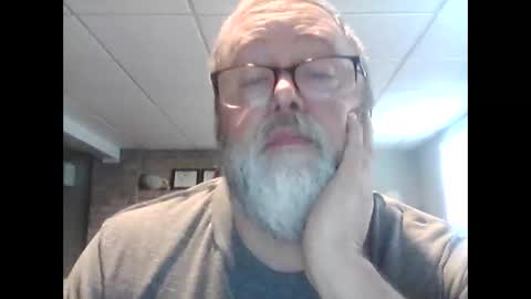 Snapshot of tank106 chatting on 03-22-26, 04:54 tank106 online show from 03-22-26, 04:54