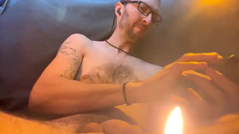 Snapshot of tantrapunk chatting on 04-22-26, 06:42 Tantra Punk online show from 04-22-26, 06:42