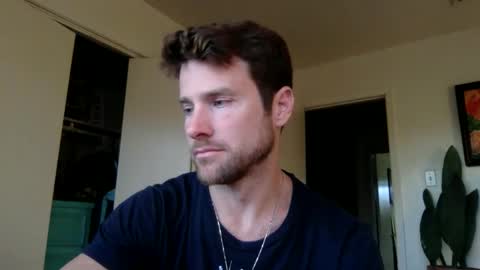 Dr. Love online show from 03-31-26, 12:23