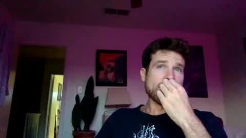 Dr. Love online show from 04-01-26, 12:44