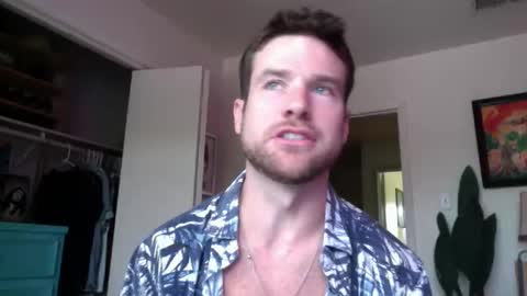Snapshot of tantrichealing chatting on 04-29-26, 04:55 Dr. Love online show from 04-29-26, 04:55
