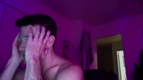 Snapshot of tantrichealing chatting on 05-11-26, 01:22 Dr. Love online show from 05-11-26, 01:22