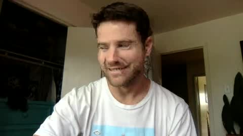 Dr. Love online show from 06-28-26, 02:56