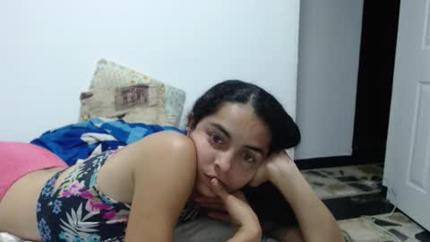 Angeline  Follow  online show from 12-13-25, 11:54