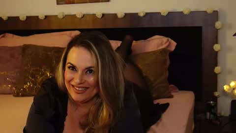 TanyaJade online show from 12-15-25, 05:28