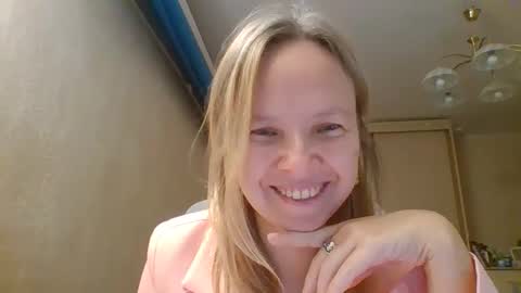 tanystar online show from 11-30-25, 02:04