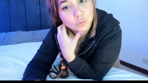 tara__ online show from 11-30-25, 12:36