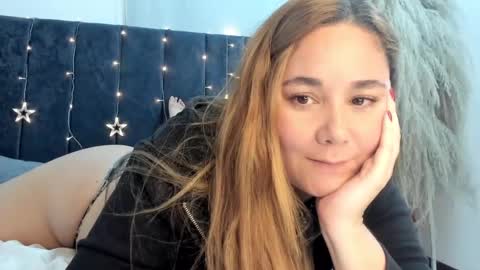 tara__ online show from 01-12-26, 02:28