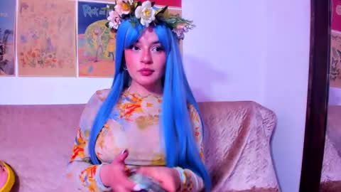 Snapshot of tara_hs chatting on 10-08-25, 03:04 online show from 10-08-25, 03:04