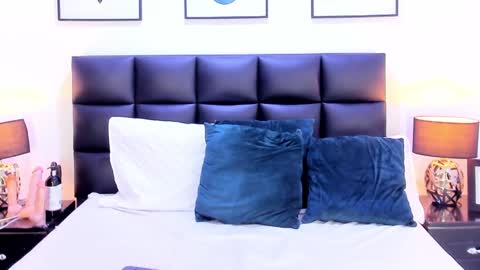 taracarsonn online show from 01-25-25, 04:34