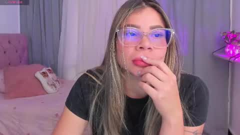 taragreyt_ online show from 07-29-26, 01:20