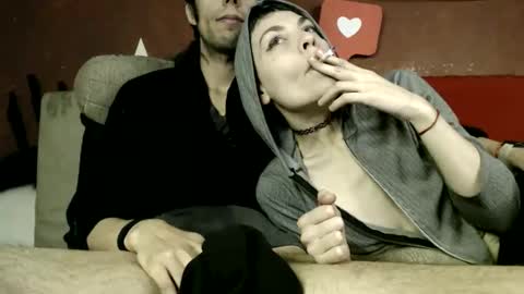 T  J   online show from 06-04-26, 05:46