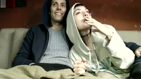 T  J   online show from 06-14-26, 07:10