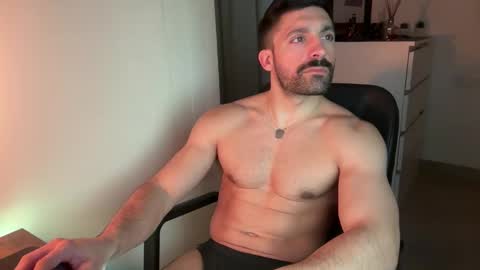 tarquit8 online show from 03-10-26, 09:31