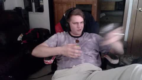 Snapshot of tarus333 chatting on 03-05-26, 04:52 tarus333 online show from 03-05-26, 04:52