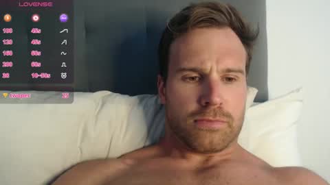 Snapshot of tarzan_thejungleboy chatting on 11-27-25, 11:23 Tarzan online show from 11-27-25, 11:23