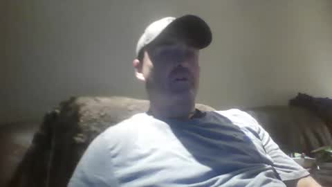 Snapshot of tarzeny77 chatting on 12-21-25, 03:24 tarzeny77 online show from 12-21-25, 03:24