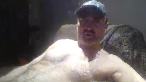 Snapshot of tarzeny77 chatting on 03-21-26, 01:32 tarzeny77 online show from 03-21-26, 01:32