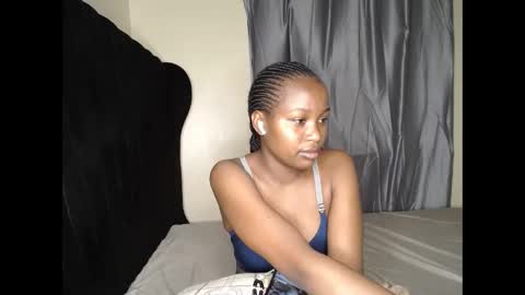 Ireen online show from 09-19-25, 06:19