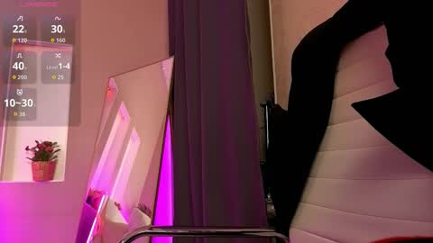 Tasha online show from 03-11-26, 09:32