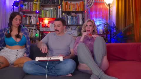 Snapshot of task_manager chatting on 03-01-26, 04:31 Vivian Clark online show from 03-01-26, 04:31