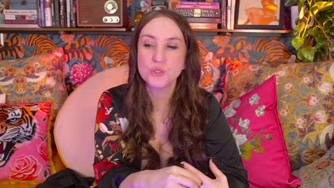 Snapshot of task_manager chatting on 03-06-26, 09:50 Vivian Clark online show from 03-06-26, 09:50