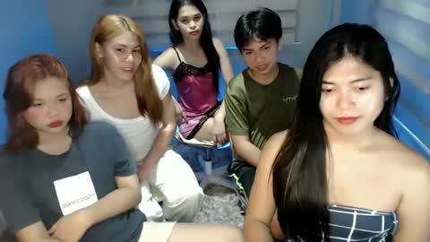 Snapshot of tasteofinnocent69 chatting on 01-06-25, 07:09 online show from 01-06-25, 07:09