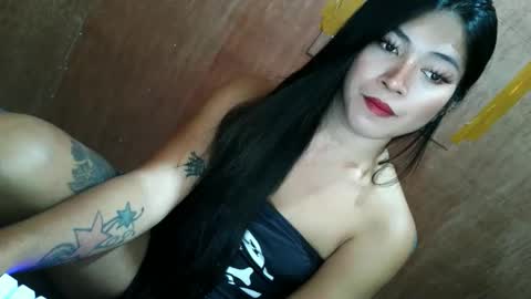 Snapshot of tasteofinnocent69 chatting on 10-11-25, 07:29 online show from 10-11-25, 07:29