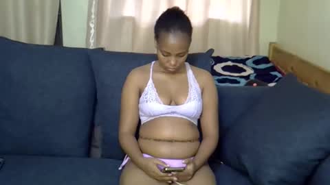 Snapshot of tastie_t chatting on 01-06-26, 10:08 tastie_t online show from 01-06-26, 10:08