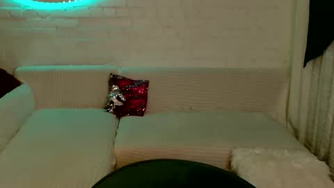 tasty_babyy online show from 12-16-24, 06:38