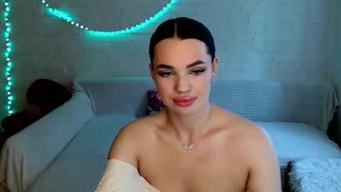 tasty_babyy online show from 05-26-26, 07:59