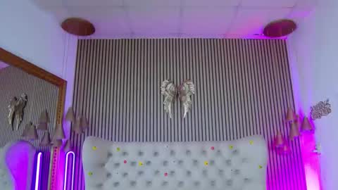 TastyPatricia online show from 09-14-25, 08:46