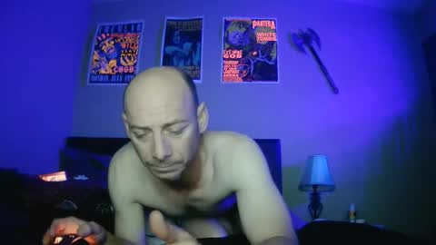 Snapshot of tat2dguy42 chatting on 03-17-26, 06:55 Tatdguy42 online show from 03-17-26, 06:55