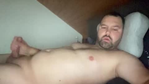 Snapshot of tatam90 chatting on 09-27-25, 08:30 tatam90 online show from 09-27-25, 08:30