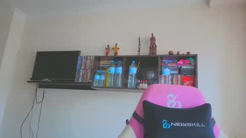 Snapshot of tatiana2224 chatting on 05-13-26, 09:06 tatiana2224 online show from 05-13-26, 09:06