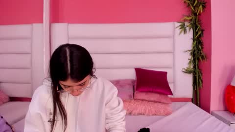 tatiana_arboleda online show from 03-26-26, 03:56