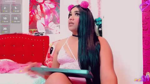 Snapshot of tatiana_kiiss chatting on 02-14-25, 12:51 tatiana_kiiss online show from 02-14-25, 12:51