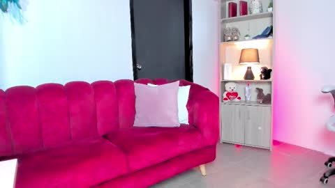 tatiana_mendoza online show from 10-29-25, 05:36