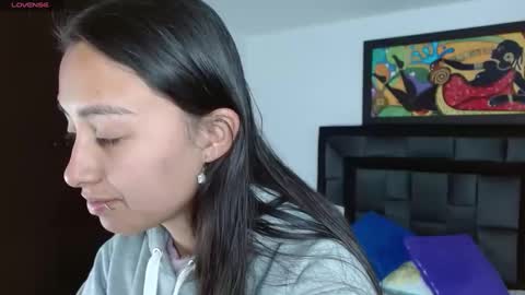 Tati online show from 02-18-25, 12:39