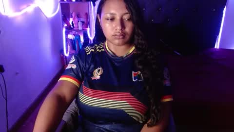 Snapshot of tatiana_wd chatting on 05-05-26, 03:03 tatiana online show from 05-05-26, 03:03