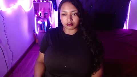 Snapshot of tatiana_wd chatting on 05-28-26, 02:31 tatiana online show from 05-28-26, 02:31
