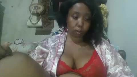 Snapshot of tatianahery chatting on 02-21-26, 04:24 tatianahery online show from 02-21-26, 04:24