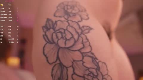 Tatiana      independent girl  online show from 01-19-26, 11:47