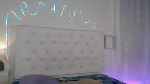 Snapshot of tatixxxvega chatting on 10-06-25, 01:19 tatix online show from 10-06-25, 01:19