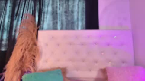 Snapshot of tatixxxvega chatting on 06-18-26, 06:56 tatix online show from 06-18-26, 06:56