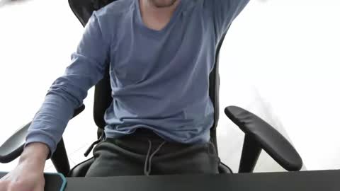 Snapshot of tatmers chatting on 12-15-24, 12:38 Lucas online show from 12-15-24, 12:38