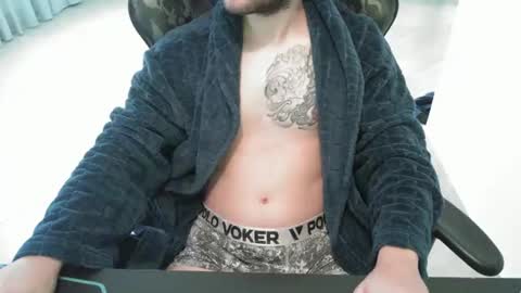 Snapshot of tatmers chatting on 01-05-25, 11:59 Lucas online show from 01-05-25, 11:59