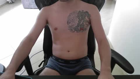 Snapshot of tatmers chatting on 02-15-25, 06:23 Lucas online show from 02-15-25, 06:23