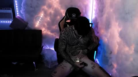 Snapshot of tatted_daddy69 chatting on 10-05-25, 03:27 tatted_daddy69 online show from 10-05-25, 03:27